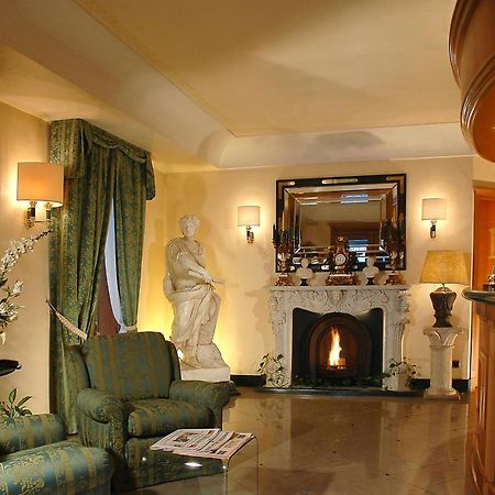 Colonna Hotel Фраскаті Екстер'єр фото