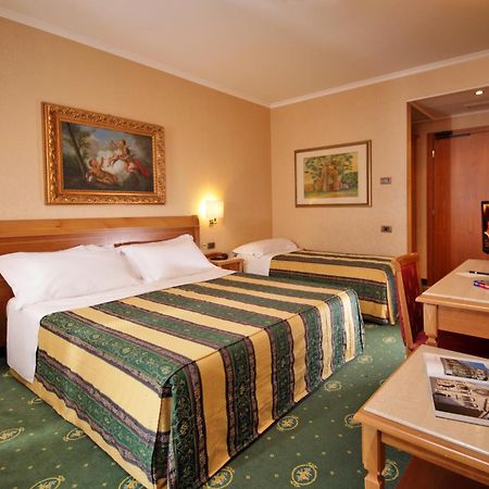 Colonna Hotel Фраскаті Номер фото