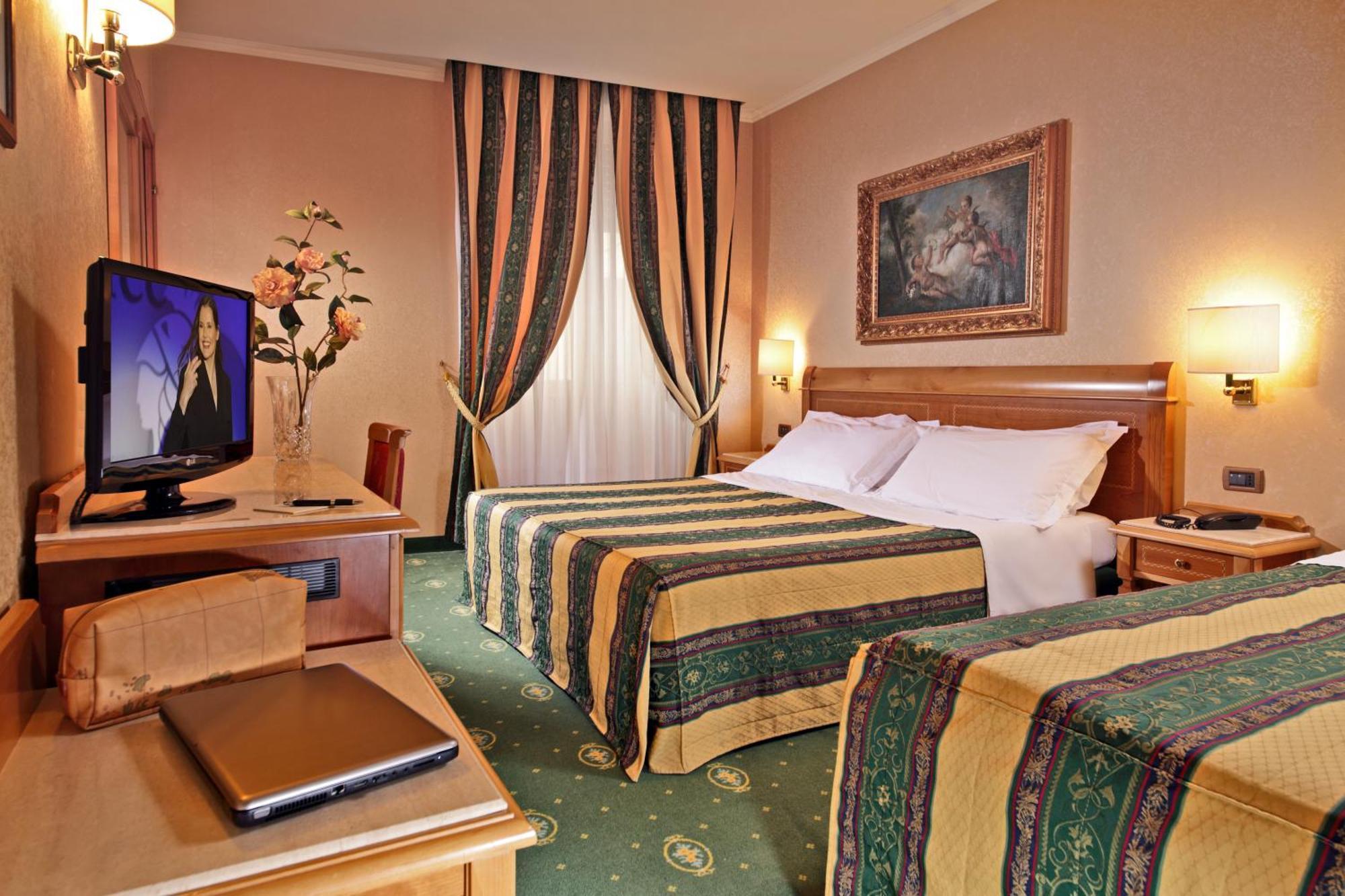 Colonna Hotel Фраскаті Номер фото