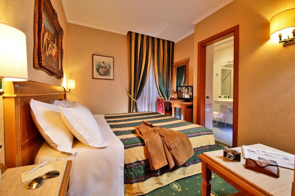 Colonna Hotel Фраскаті Екстер'єр фото