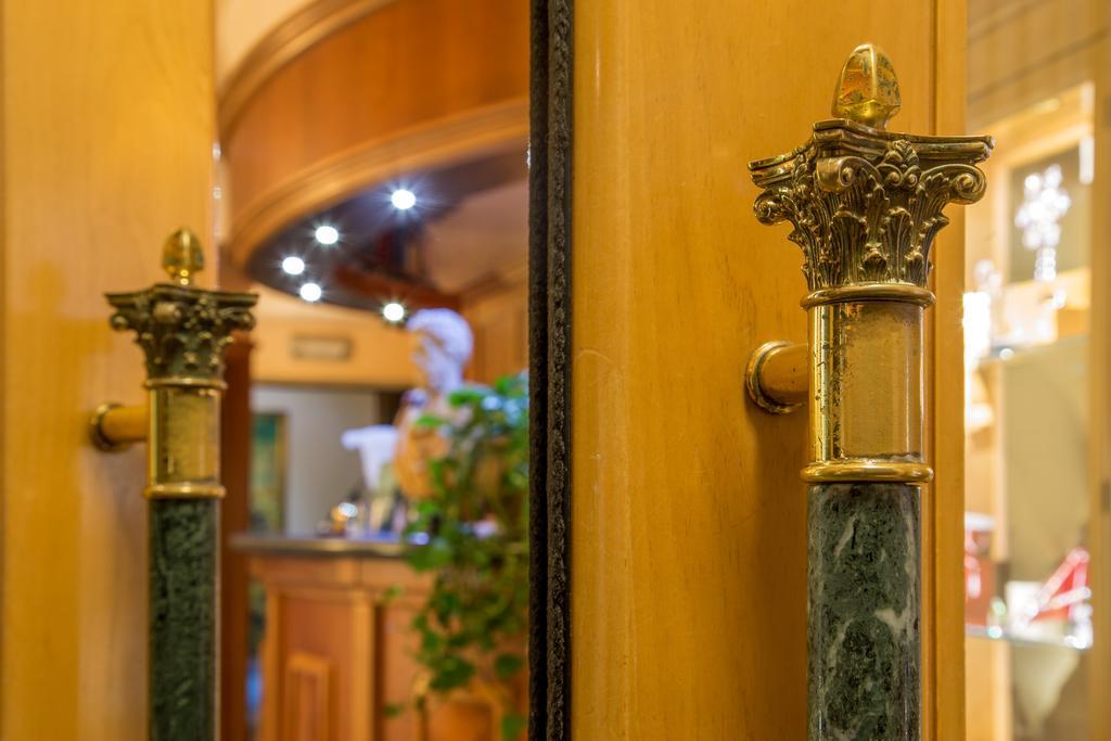 Colonna Hotel Фраскаті Екстер'єр фото